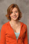 alyson-hannigan-how-i-met-your-mother-promo-mq.jpeg (14945 bytes)