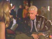 spike et buffy au bronze