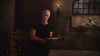 screens_s5_ep01_211.jpg (47429 byte)