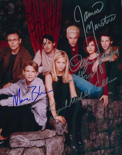 s4 buffycast sh181 autograph 01-M