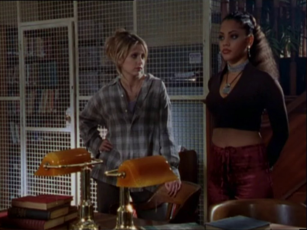 s2 buffy-kendra b2x10 sc 02-XL