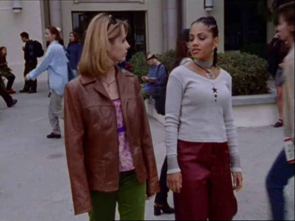 s2 buffy-kendra b2x10 sc 03-XL