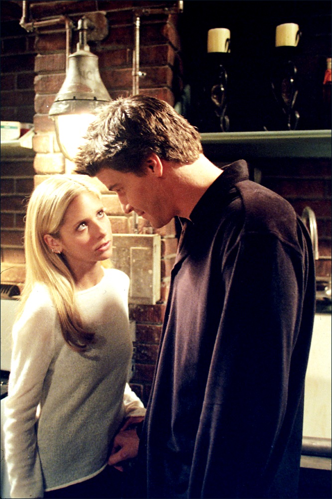 a s1 angel-buffy a1x08 02-XL