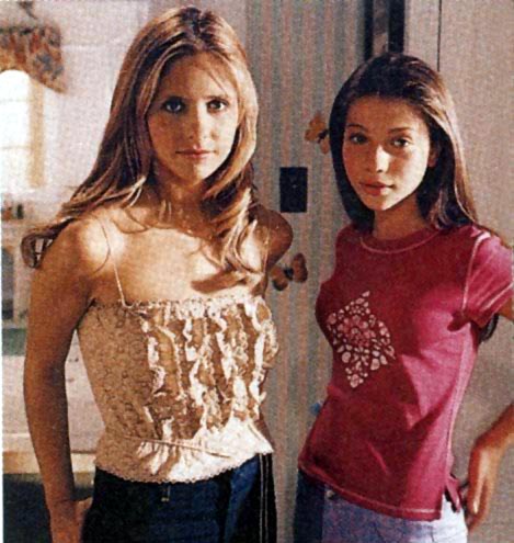 s5 buffy-dawn b5x01 01-M